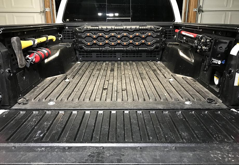 Cali Raised Led Cr3118 Molle Cargo Panel||39405617840170_9.Jpg||94||crlcr3118||1324666