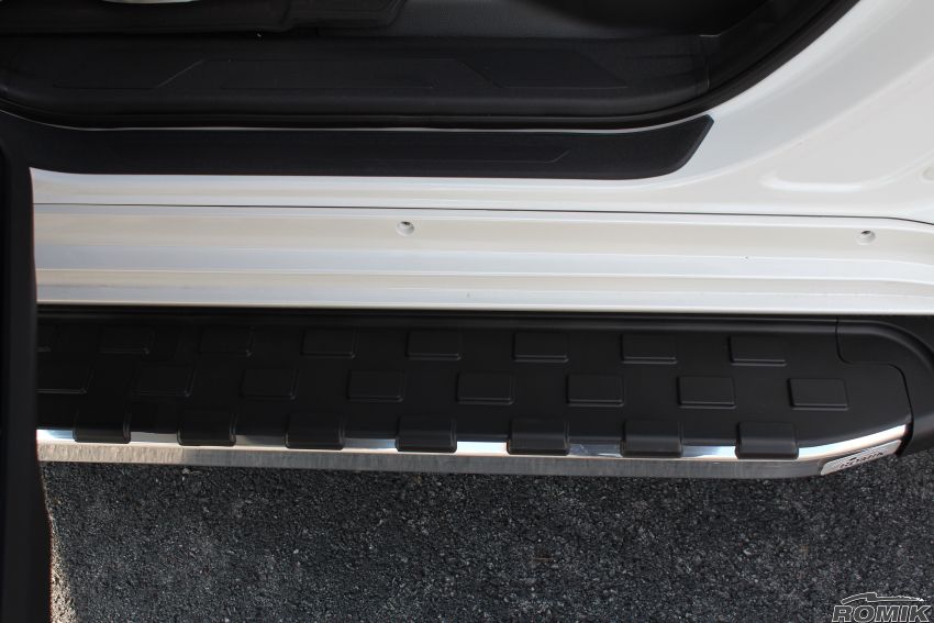 Product of Romik USA 51728418 REC Series Running Board 