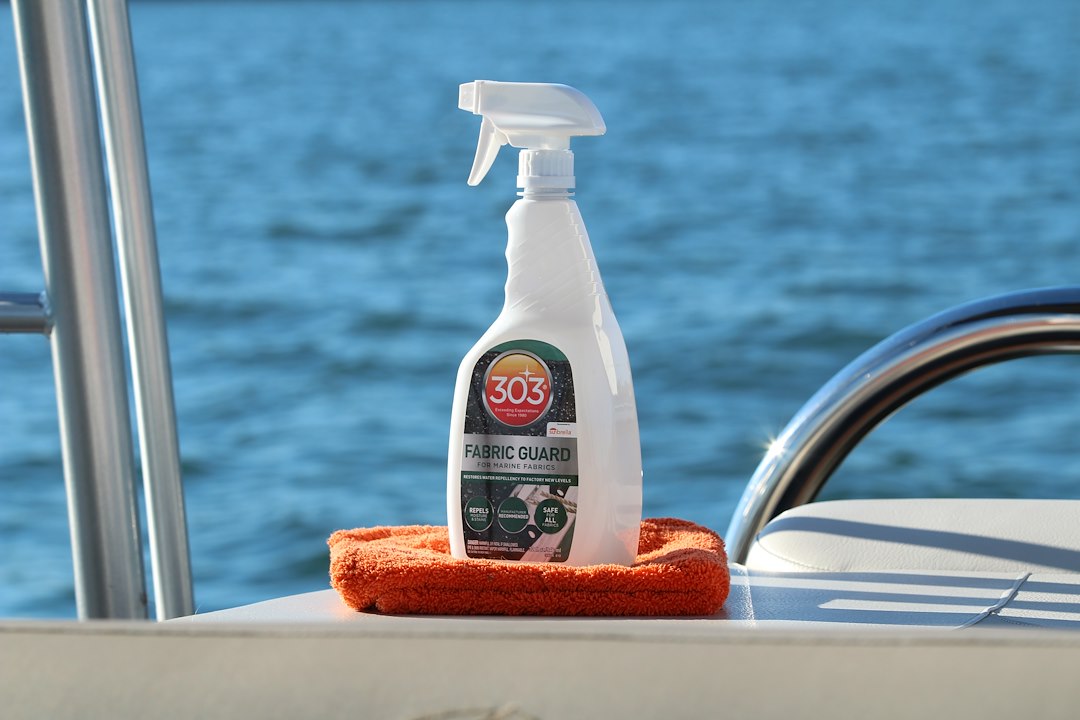 303 Products Inc. 30604 Fabric Cleaner||30604_6.Jpg||91||t9330604||1433951