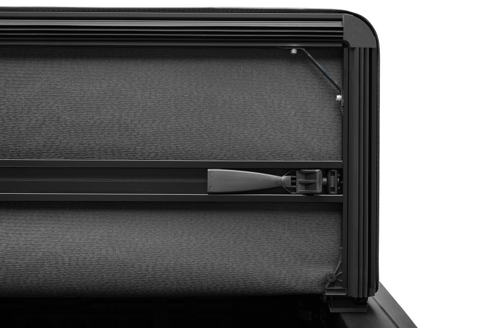 Extang 92735 Tonneau Cover||ex_Trifecta2_Maverick_Rearclamp2.Jpg||95||e1892735||1587402