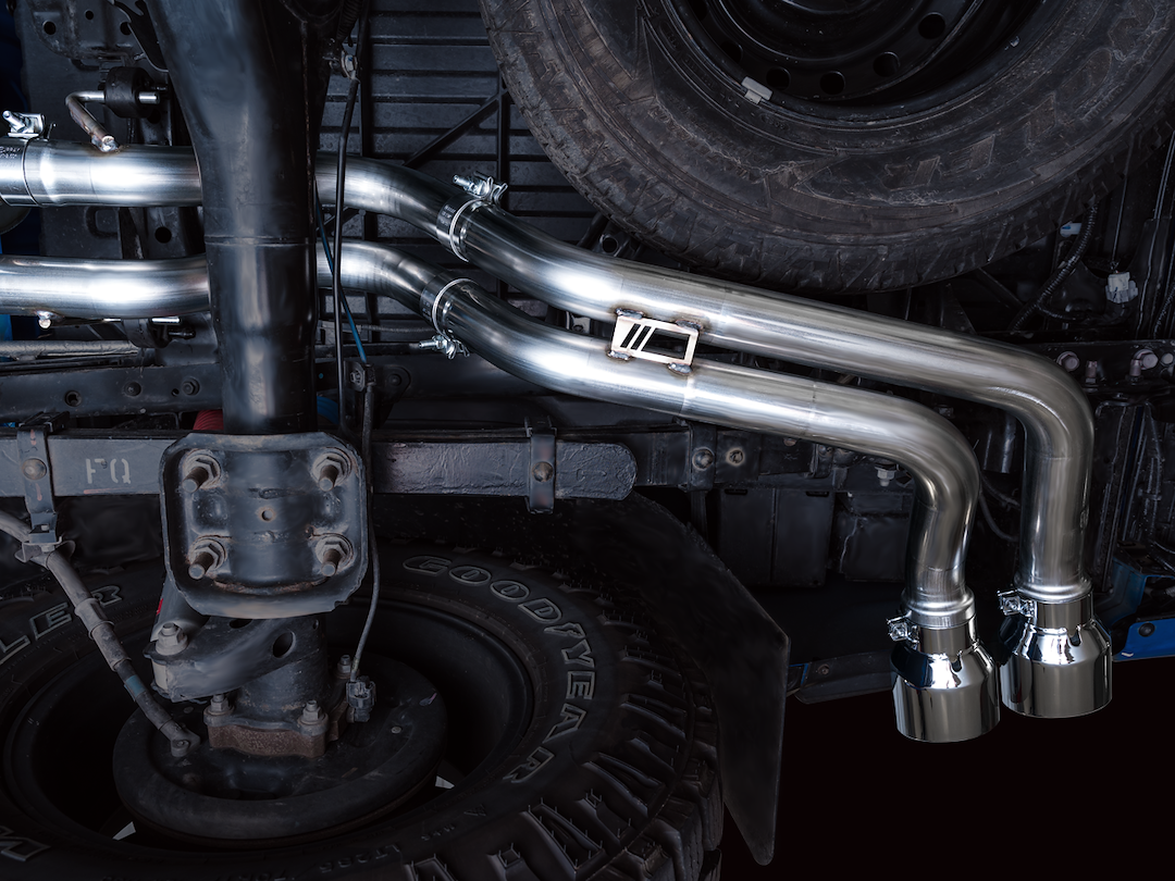 Product of AWE Tuning 3015-32826 0FG Cat-Back System Dual Exhaust System Kit 