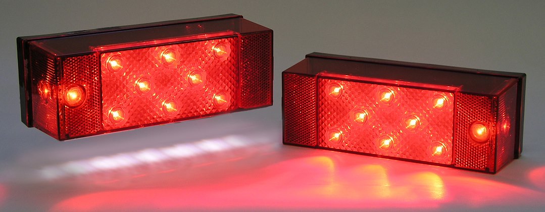 Product of Peterson Mfg. V856l Trailer Light