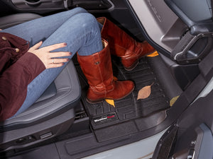 Weathertech (Usa) 4419581 Floor Liner||fall_Outside_1st_Row_121_Original File.Jpg||87||w244419581||1741522