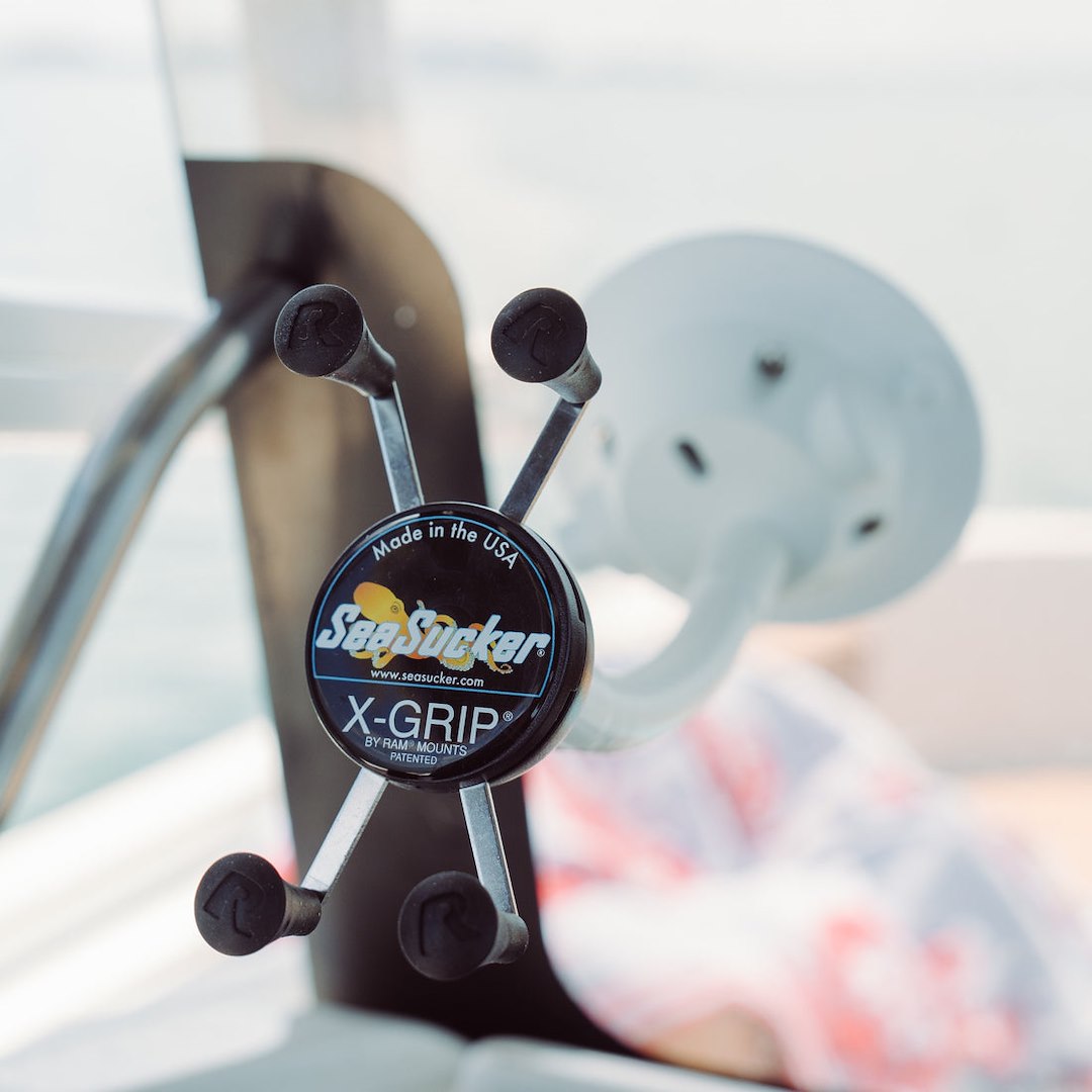 Product of Seasucker El6013 Ipod/ Iphone/ Smartphone Mount