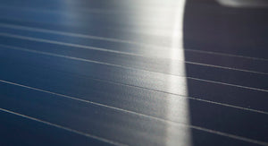 Product of Leer Ricochet XRT™ Hard Manual Retractable RXFA31A62 Tonneau Cover 