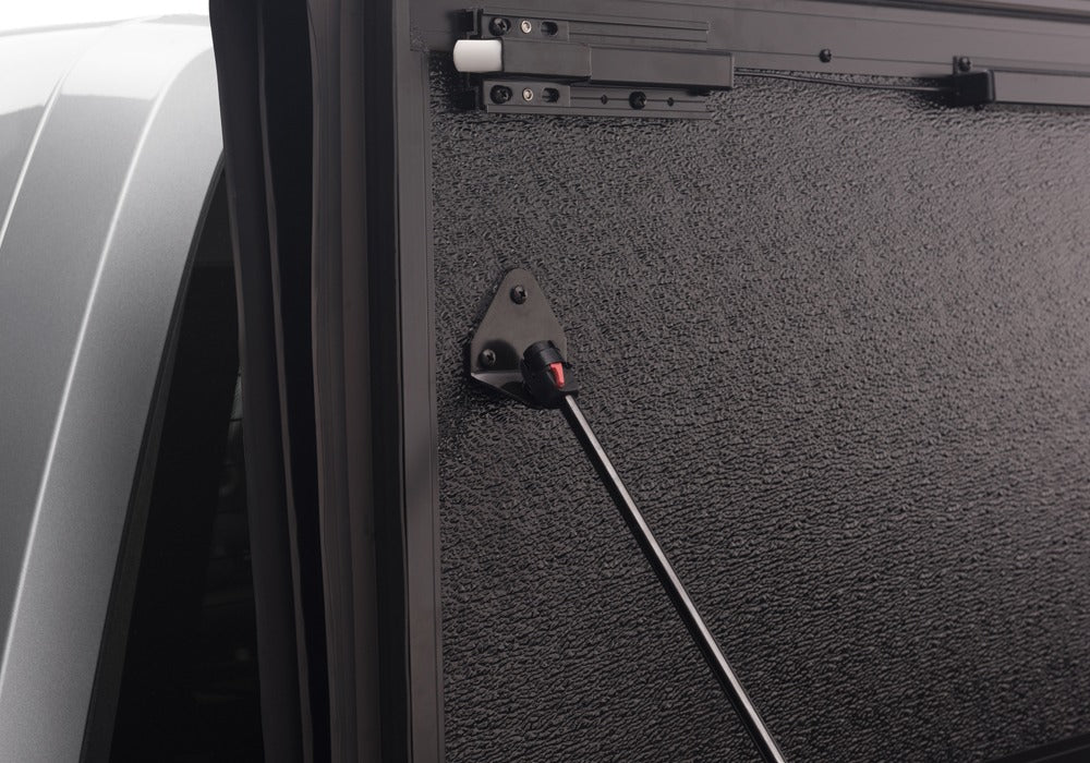 Undercover Fx81000 Tonneau Cover||uc_Flex_2017_Hondaridgeline_Detail_01_H.Jpg||89||u19fx81000||979586