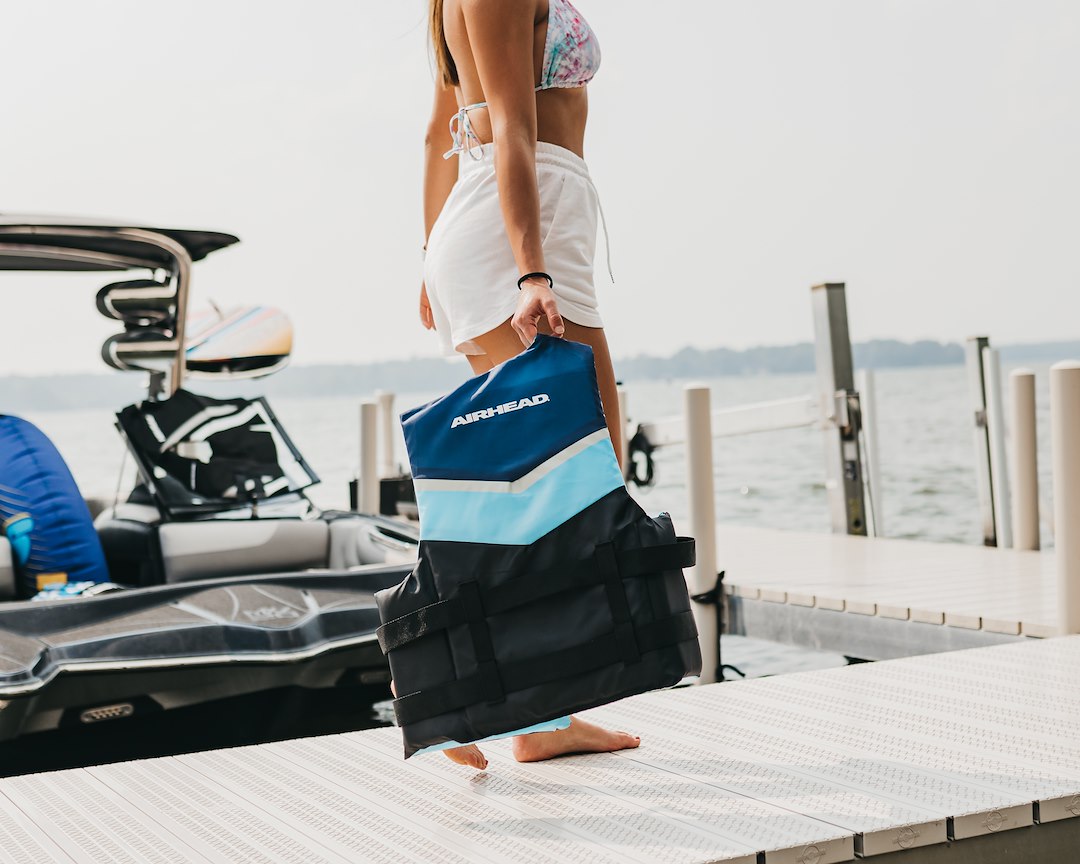 Airhead 30053-02-A-Bl Pfd - Personal Floatation Device||airhead_Lifestyle_Wisconsin_21_Life Jackets -8.Jpg||93||a4m3005302abl||1102936