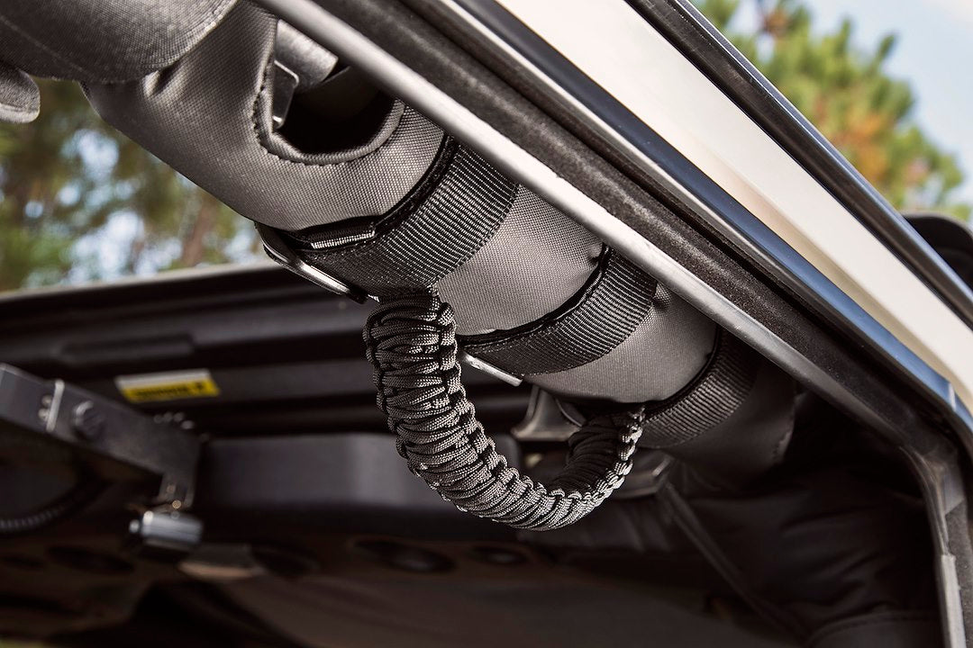 Rugged Ridge 13505.30 Interior Grab Strap||13505.30_Installed2.Jpg||91||o311350530||1247891