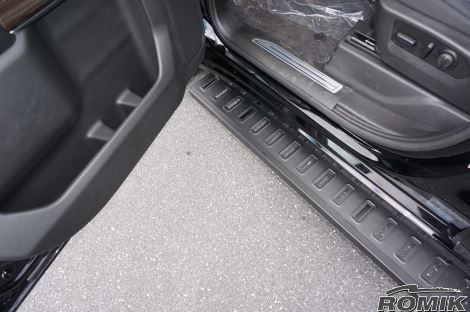 Product of Romik USA 80043419 ROF Series Running Board 