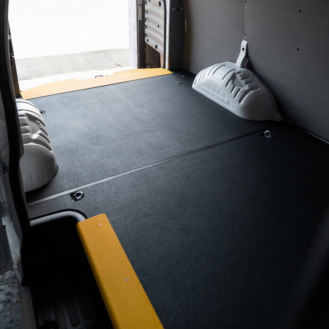 Legend Fleet 312-135-6441 Cargo Area Liner||stabiligrip-Gm-Express.Jpg||87||lfs3121356441||1751312