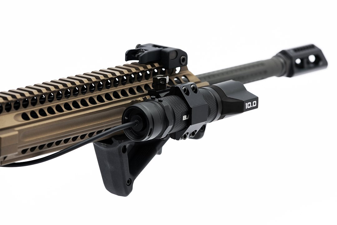 Stkr Concepts 00120 Flashlight||bamff_10.0_Tactical_Flashlight_Gunmount_Back.Jpg||89||s8k00120||1119962