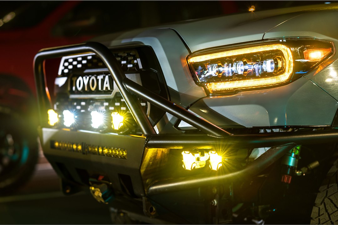 Morimoto Baf006.2 Driving/ Fog Light||baf006.2_6.Jpg||91||mrmbaf0062||1559611