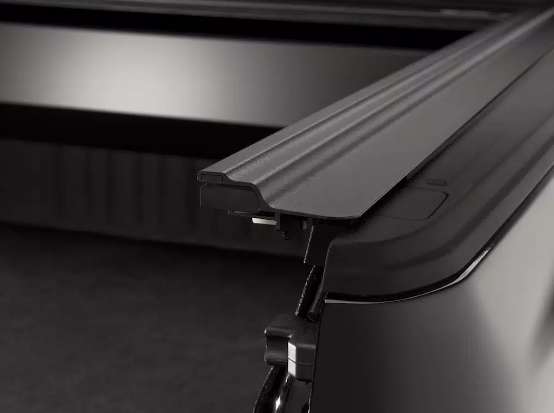 Retrax 90243 Tonneau Cover||90243_8.Png||93||rtx90243||2219005