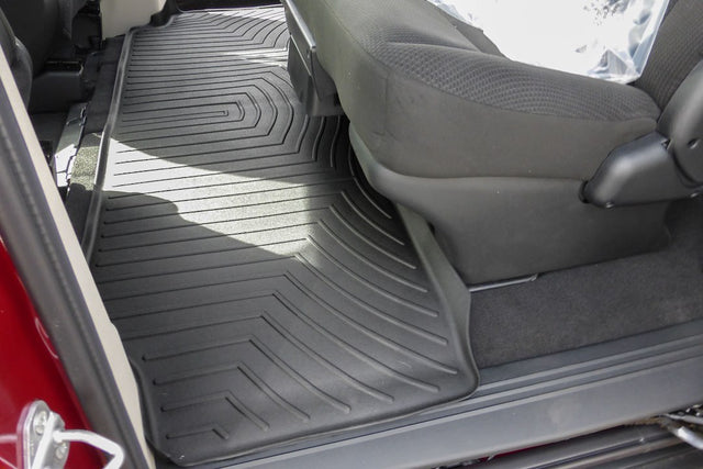 Weathertech (Usa) 440272 Floor Liner||440272_1.Jpg||86||w24440272||1665034