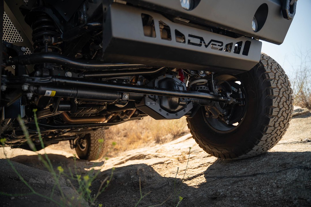 Dv8 Offroad Spjl-12 Skid Plate||wrangler-Jl-Gladiator-Jt-Front-Differential-Skid-Plate-Installed-1.Jpg||89||dv8spjl12||1629010