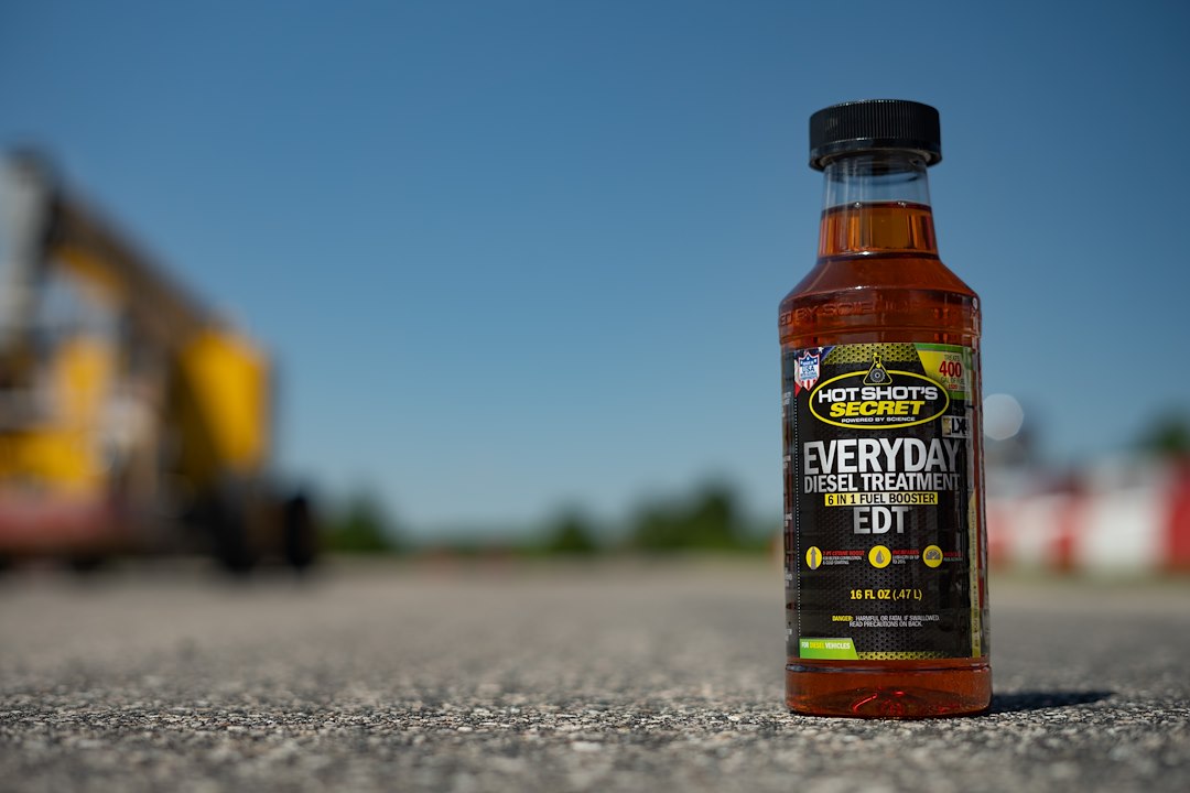 Product of Hot Shot's Secret/ Lubrication Specialties Hssedt16z Fuel Additive