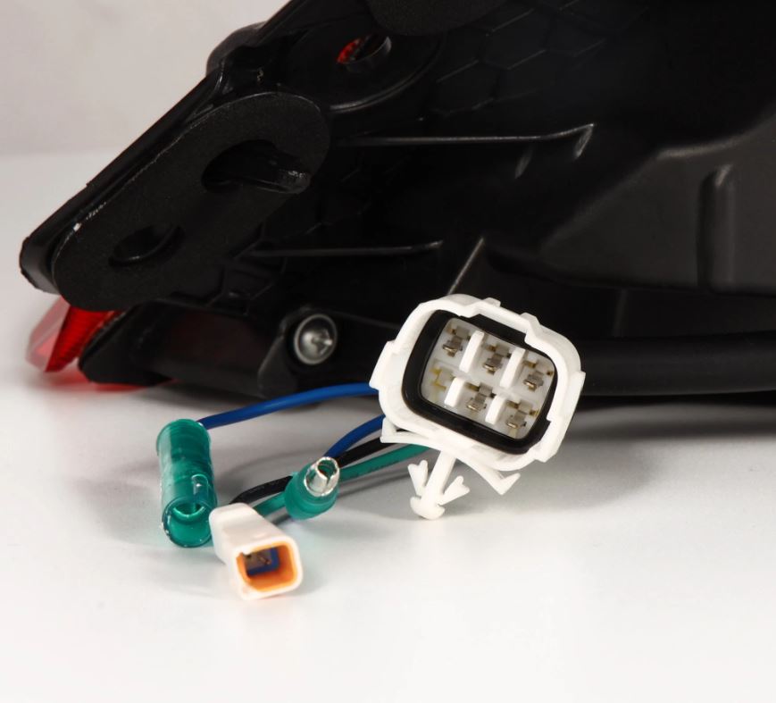Alpharex Usa 675040 Tail Light Assembly||||88||alp675040||2004271