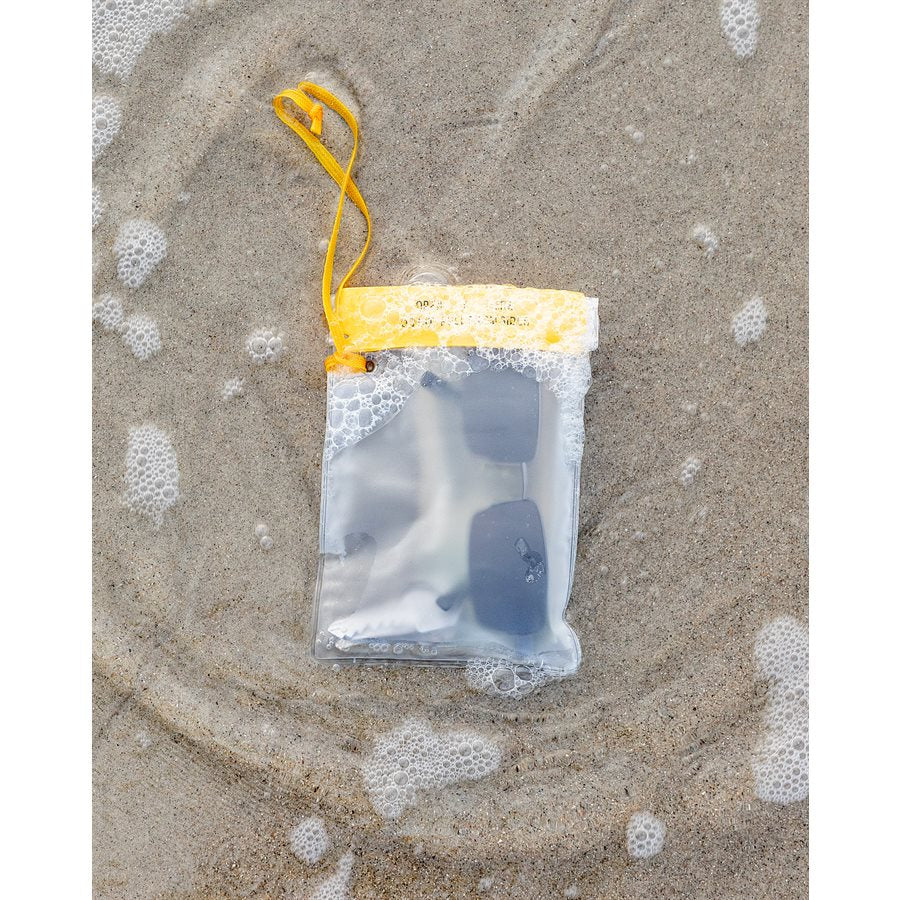 Camco 51340 Waterproof Pouch||51340_3.Jpg||88||c1w51340||882426