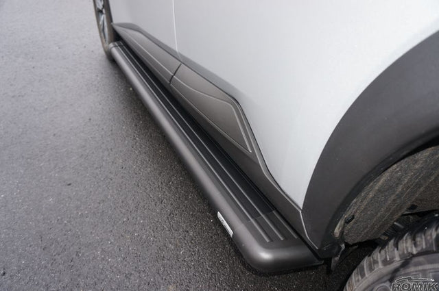 Product of Romik USA 21824419 Running Board 