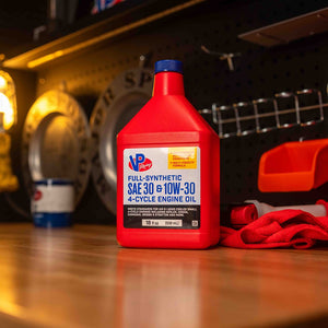 Vp Racing 2927 Oil||pn2927_4-Cycle_Lifestyle_Alt1.Jpg||86||v452927||1837820