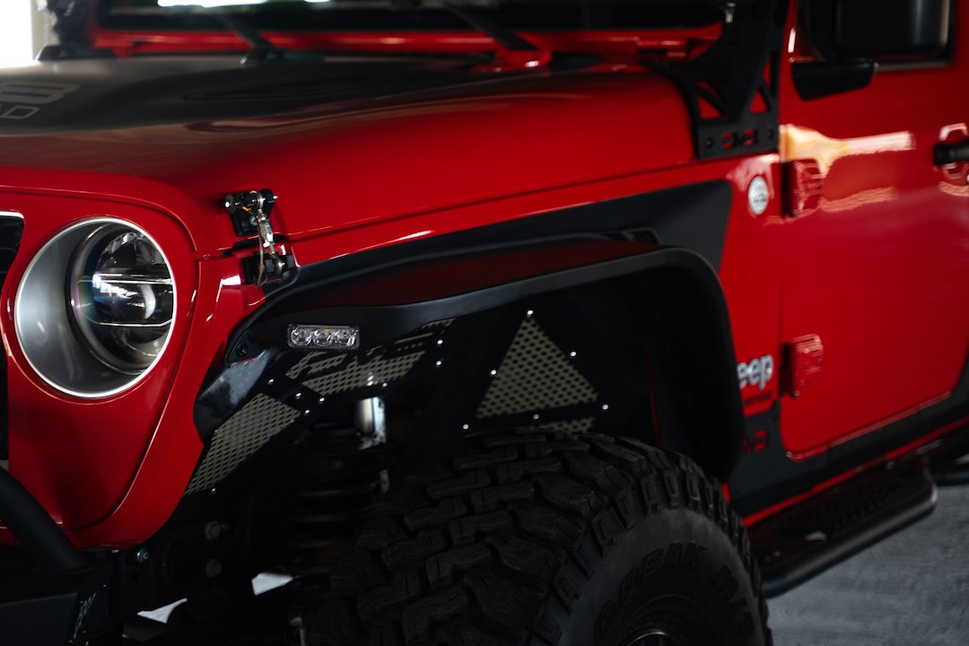 Dv8 Offroad Fdgl-07 Fender Flare||2020-2023_Jeep-Gladiator-Jt-Slim-Fender-Flares_Installed-06.Jpg||95||dv8fdgl07||1627480