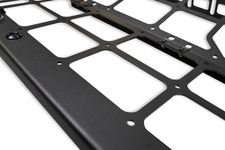 Dv8 Offroad Mpbr-10 Pet Barrier||2021-2024-Ford-Bronco-Dog-Barrier-Offtruck-2.Jpg||86||dv8mpbr10||1628176