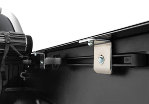 Truxedo 1563801 Tonneau Cover||tx_Sentry_20toyota-Tacoma_Details_01clamp.Jpg||95||t701563801||1541202