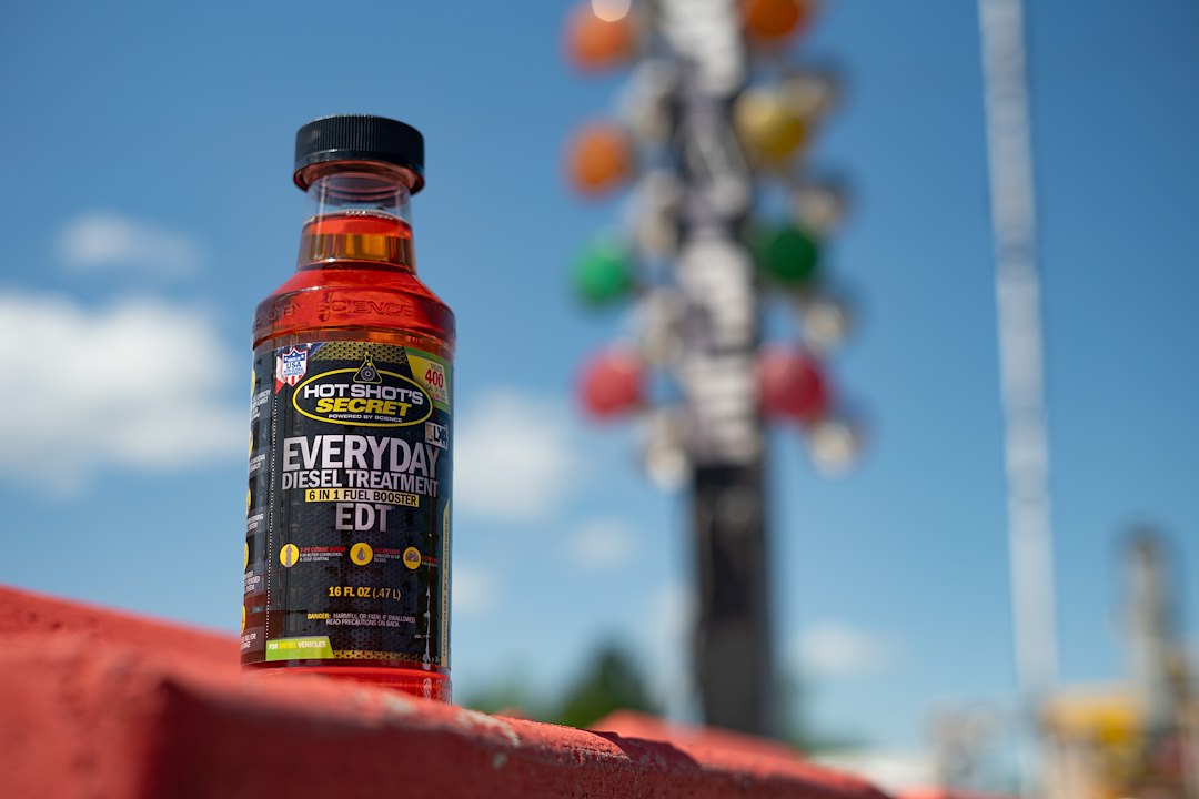Product of Hot Shot's Secret/ Lubrication Specialties Hssedt16z Fuel Additive
