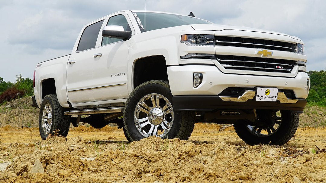 Product of Superlift K162FX Lift Kit Suspension 