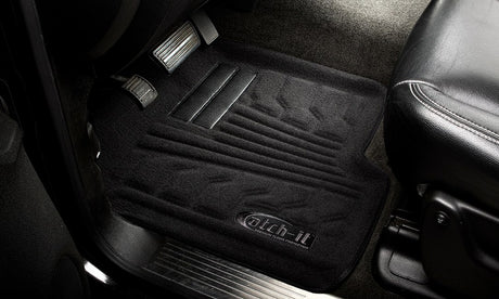Lund International 583123-B Floor Liner||carpet_Black_On_Vehicle.Jpg||86||l32583123b||1220439