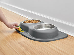 Weathertech (Usa) Dl9603dg Pet Dish||dl9603dg_Pfs_Double_Low_Wipe_Hand_Dark_Gray.Jpg||86||w24dl9603dg||1505753