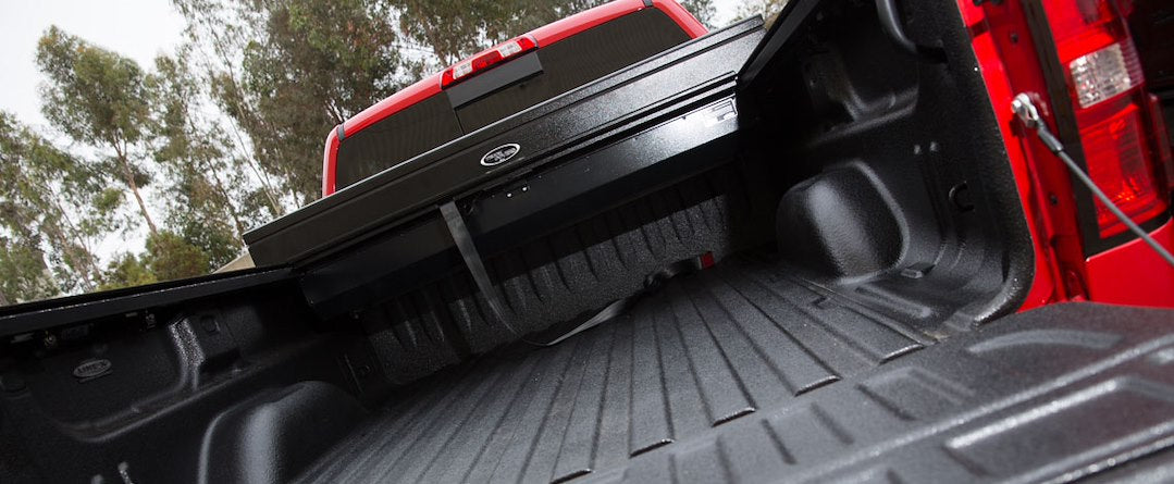Truck Covers Usa Crt202 Tonneau Cover||work-Cover-Slide4.Jpg||87||tcucrt202||2261388