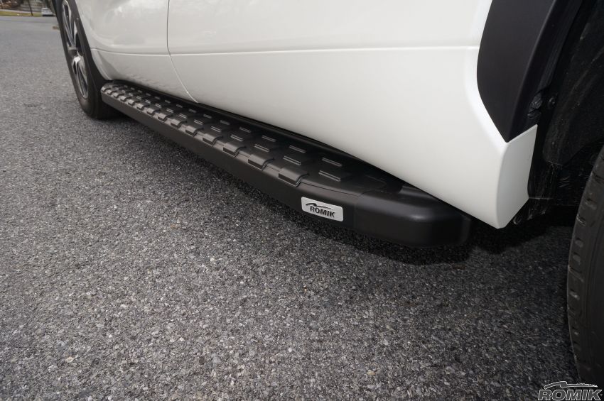 Product of Romik USA 51755419 REC Series Running Board 