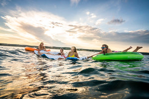 Airhead Ahpf-067 Float Tube||airhead_Lifestyle_Austin_21_ Pool Lake River -26.Jpg||95||a4mahpf067||1350415