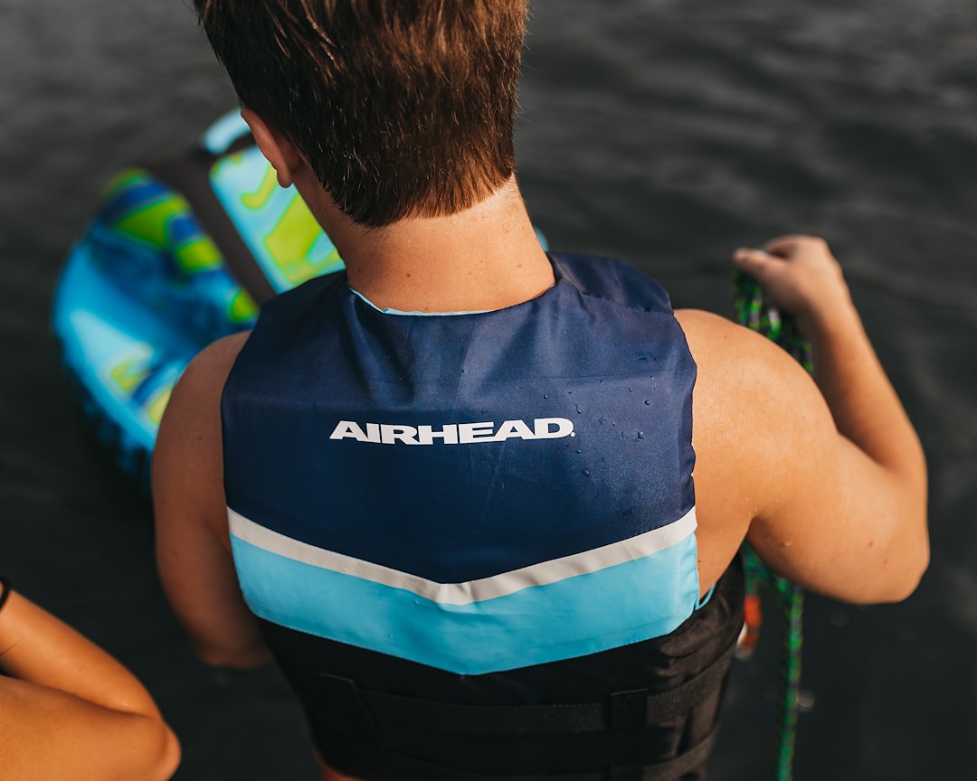 Airhead 30053-02-A-Bl Pfd - Personal Floatation Device||airhead_Lifestyle_Wisconsin_21_Life Jackets -5.Jpg||90||a4m3005302abl||1162903