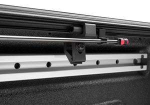 Undercover Ux22032 Tonneau Cover||uc_Ultraflex_22ford-Maverick_Detail_Proprod_Closeup_04.Jpg||90||u19ux22032||955831