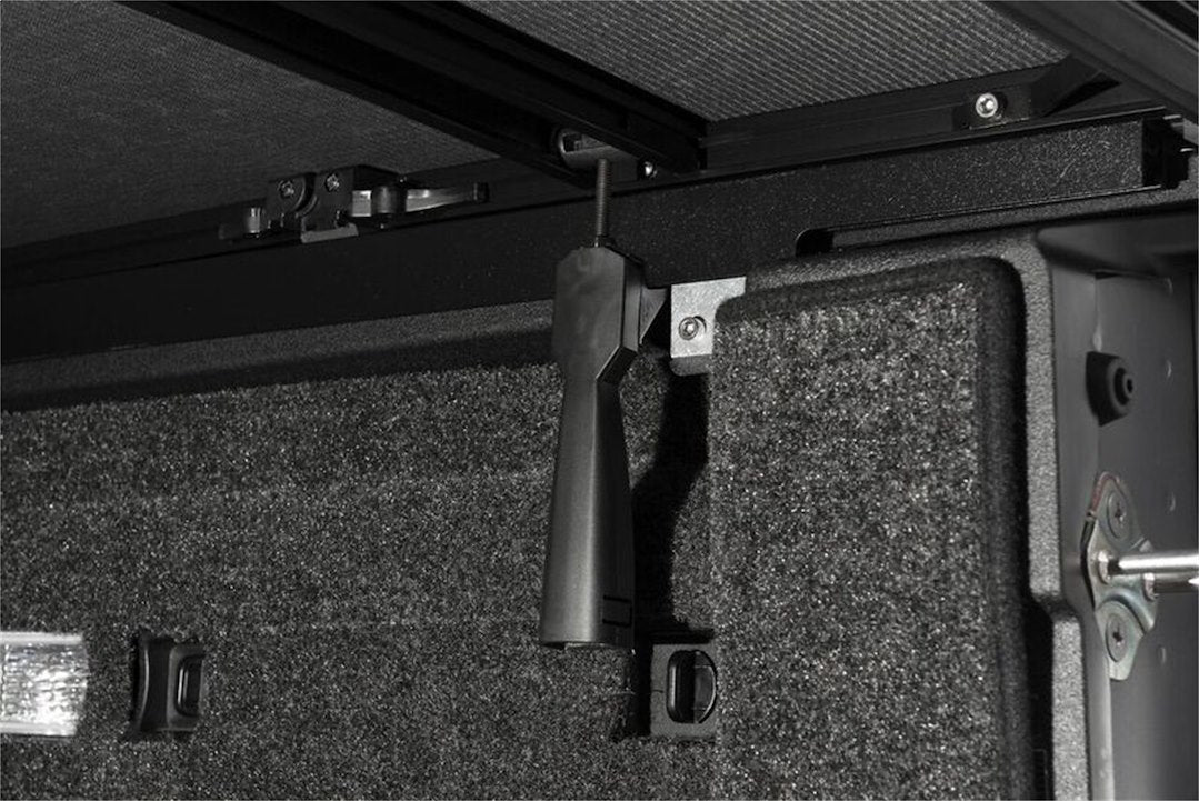 Extang 92825 Tonneau Cover||ex_Trifecta2_Ridgeline_Speedclamp_H.Jpg||91||e1892825||1364730