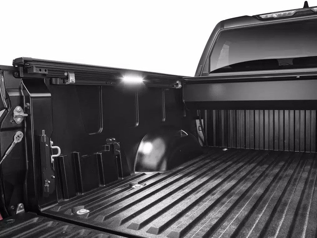 Retrax Eq0870 Tonneau Cover||eq0870_12.Jpg||95||rtxeq0870||1740037