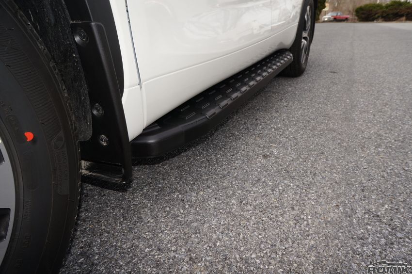 Product of Romik USA 51755419 REC Series Running Board 