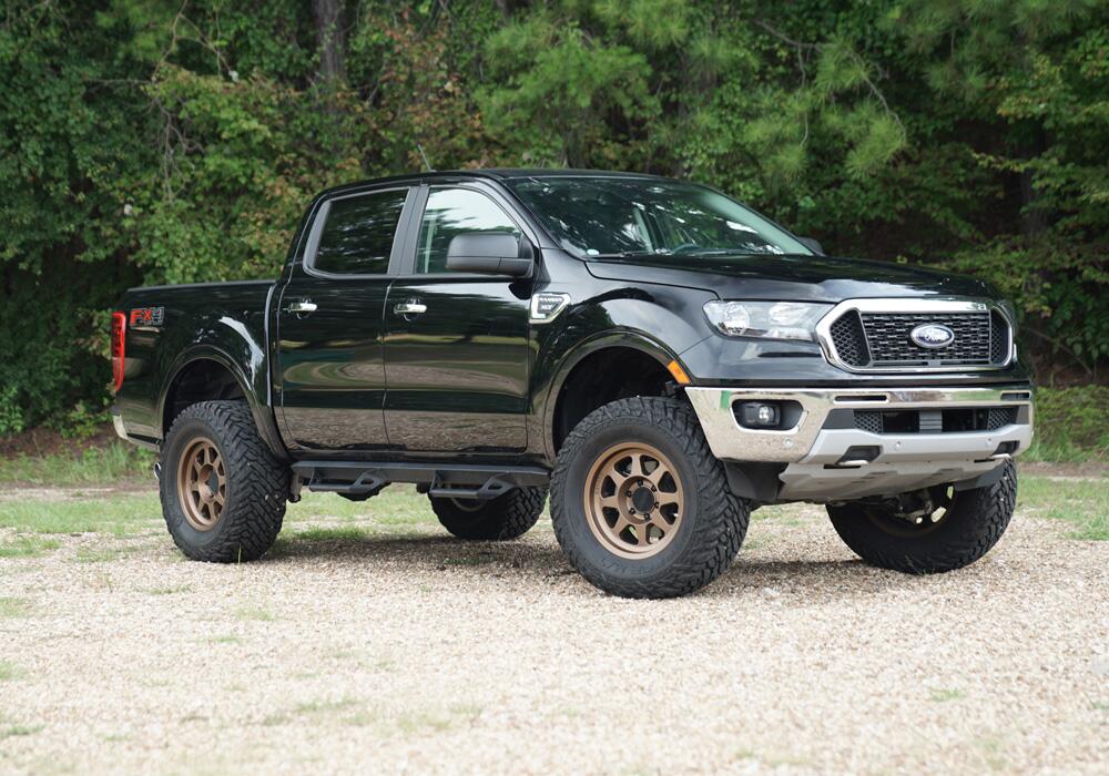 Product of Superlift 40050 Leveling Kit Suspension 2 Inch Lift Strut Assembly 