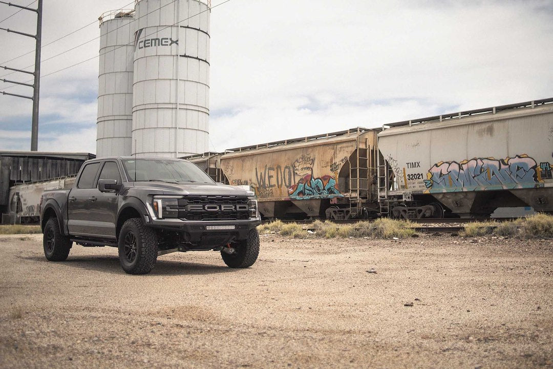 Addictive Desert Designs F210185080103 Bumper||2024_Ford-F-150-Raptor-Rock-Fighter-Front-Bumper-Outdoor-23.Jpg||93||addf210185080||2132670