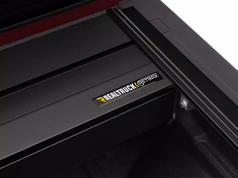 Retrax 80490 Tonneau Cover||580490_7.Jpg||92||rtx80490||1739928