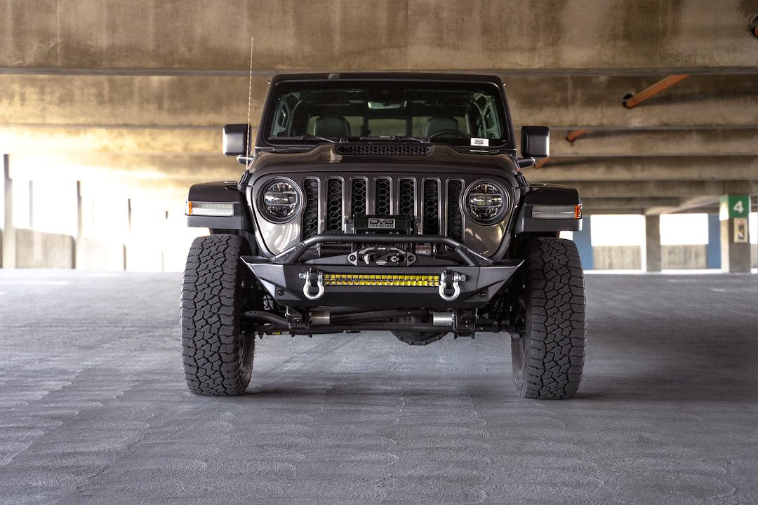 Dv8 Offroad Fbjl-11 Bumper||wrangler-Jk-Jl-Gladiator-Jt-Fs-1-Series-Stubby-Front-Bumper_Installed_5.Jpg||95||dv8fbjl11||1627268