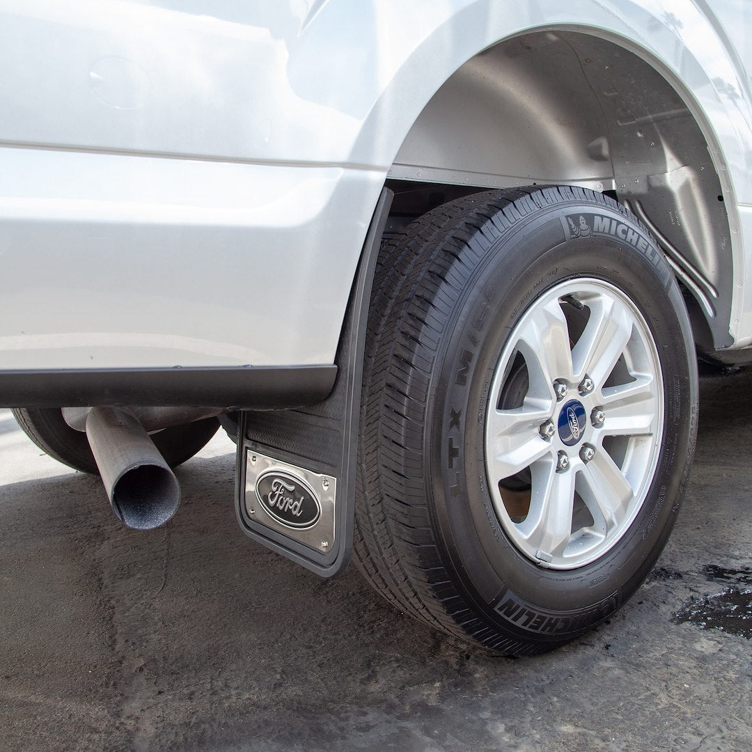 Product of Plasticolor 001838r01 Mud Flap