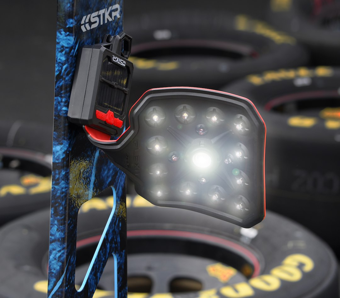 Stkr Concepts 00346 Flashlight||stkr_Concepts_Flexit_Solar_Flexible_Flashlight__Josh_Bilicki_Nascar.Jpg||95||s8k00346||1309679