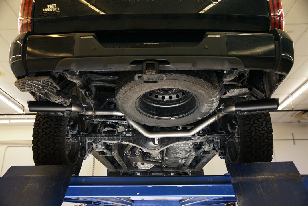 Flowmaster 818139 Exhaust System Kit||r5_20491.Jpg||90||f13818139||1646052