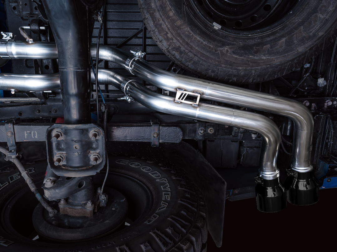 Product of AWE Tuning 3015-33826 0FG Cat-Back System Dual Exhaust System Kit 