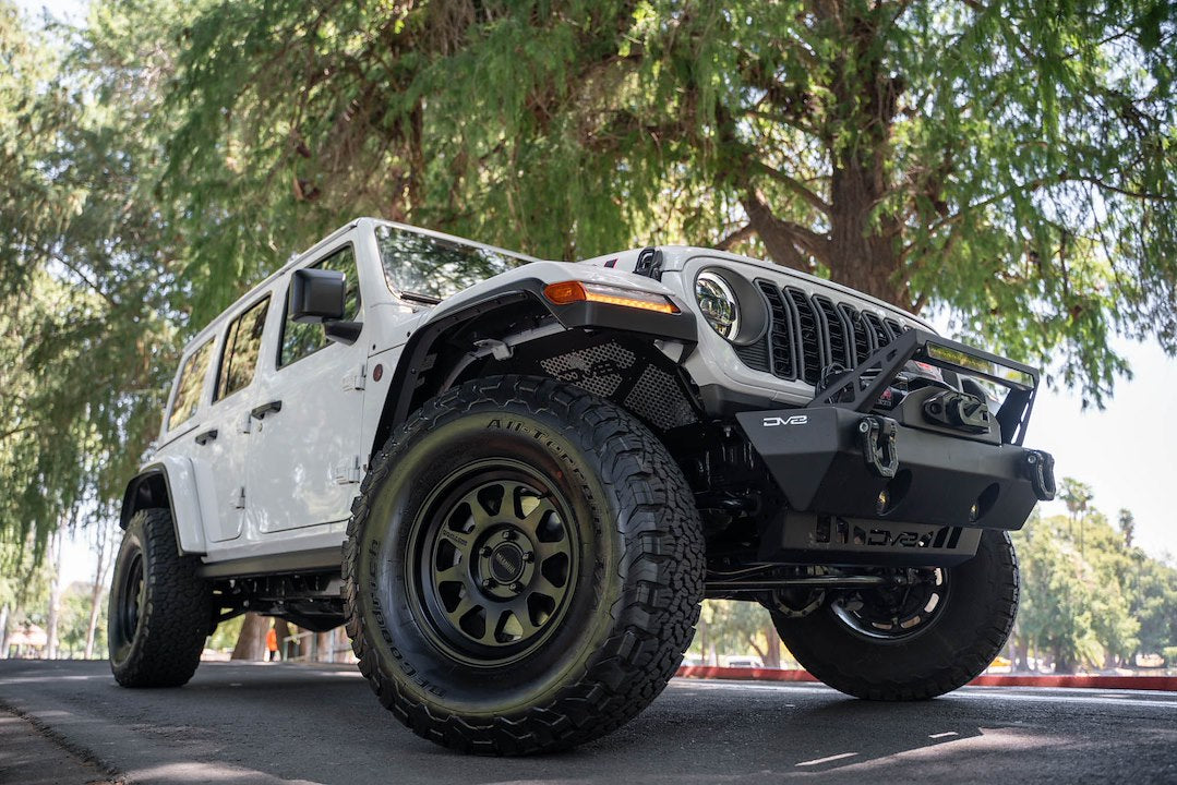 Dv8 Offroad Infend-06fb Inner Fender||2018-2024-Jeep-Wrangler-Jl-_-Gladiator-Jt-Front-Inner-Fenders-Installed-10.Jpg||95||dv8infend06fb||1627778
