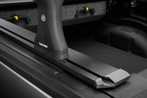 Retrax R-T-80379 Tonneau Cover||realtruck-Frc-4000-2024-Ford-F-150-R-T-80378-Ov-462.Jpg||92||rtxrt80379||2176101