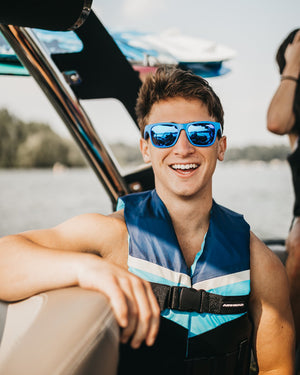 Airhead 30053-06-A-Bl Pfd - Personal Floatation Device||airhead_Lifestyle_Wisconsin_21_Pool Lake River -19.Jpg||95||a4m3005306abl||1287575